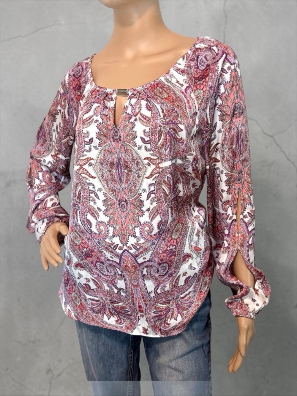 WHITE HOUSE BLACK MARKET Women’s Top (Size S)